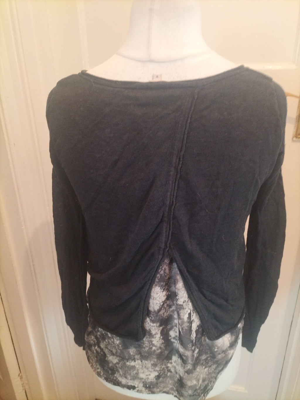 Ladies Limited Edition Size 8 Black Long Sleeved Open Back Blouse