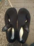 Ladies Black Slip On Slippers Size 6