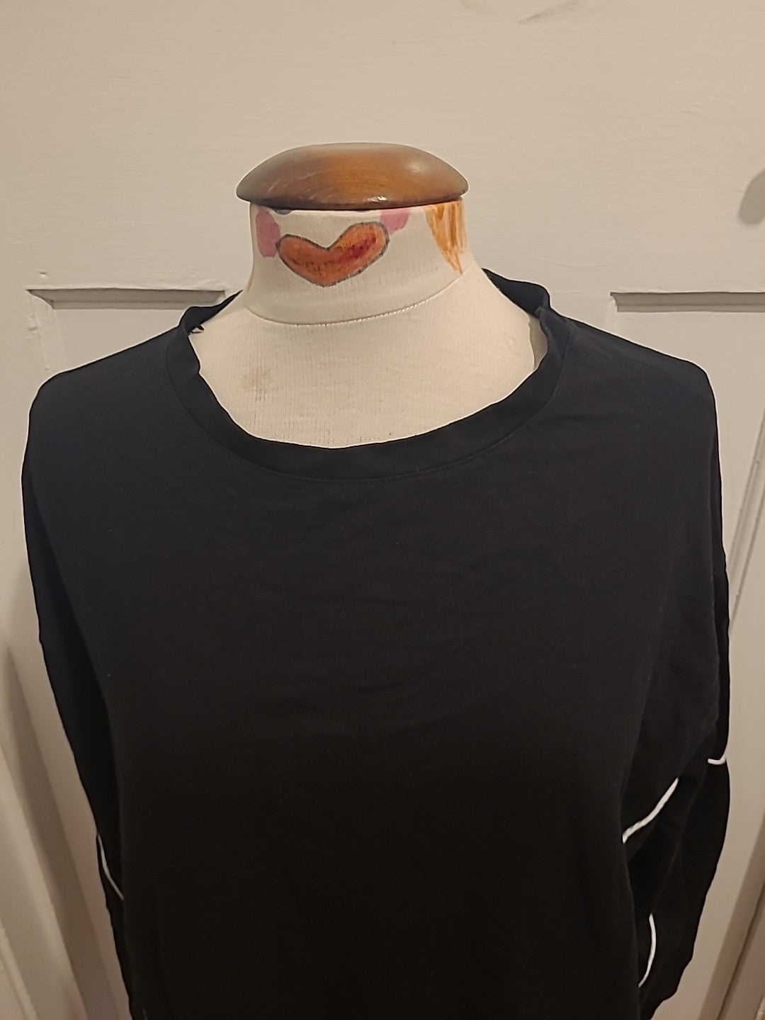 Mens Diverse Size Large Black Long Sleeve Top