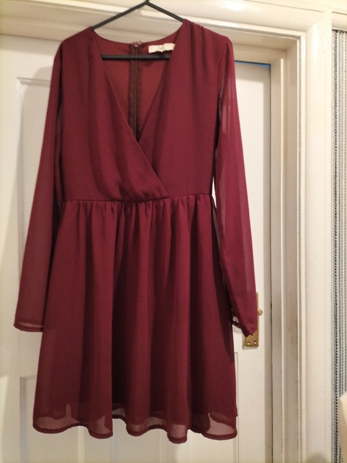 Ladies Los Angeles Size Small Purple Long Sleeve Zipped Back Flowy Dress