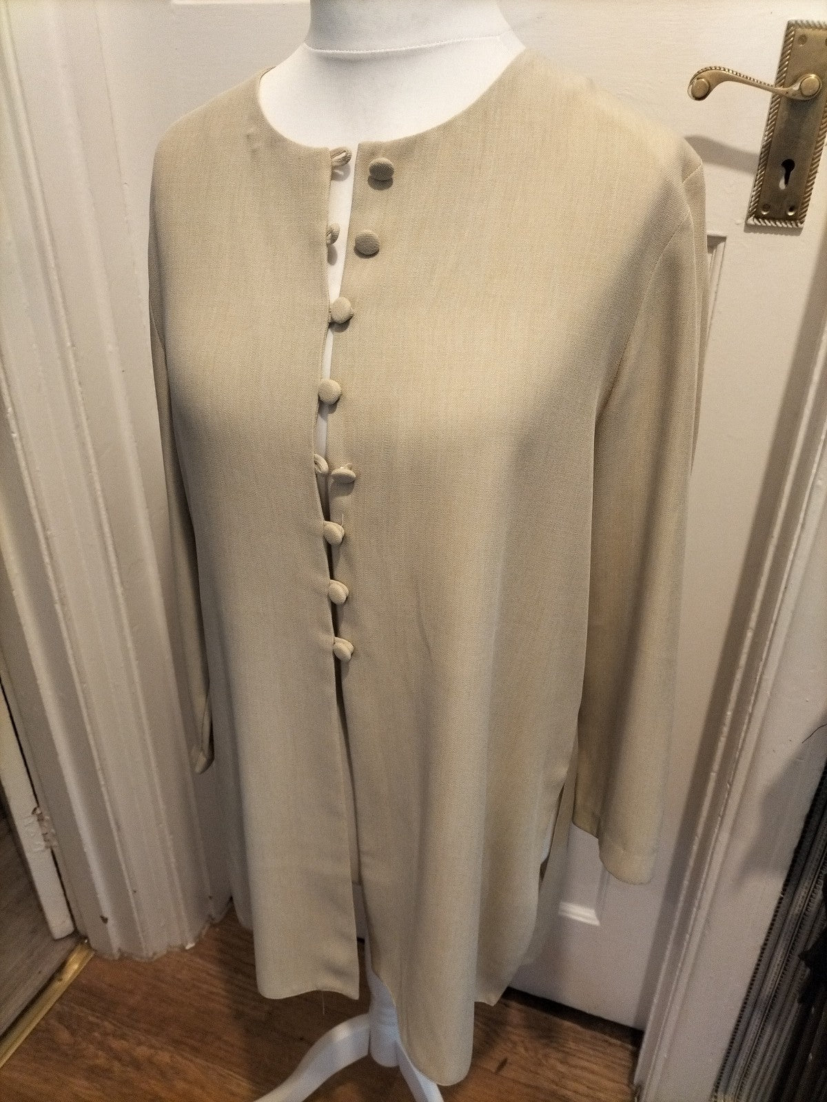 Ladies C&A Size Large Beige Lined Buttoned Longline Blouse/Blazer