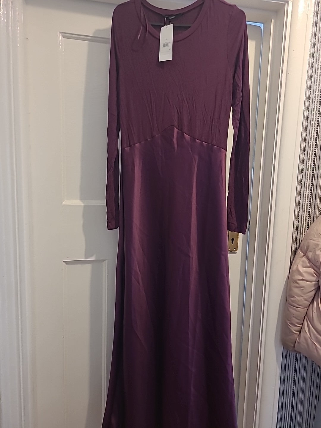 Brand New Ladies George Size 8 Purple Long Sleeved Long Length Dress