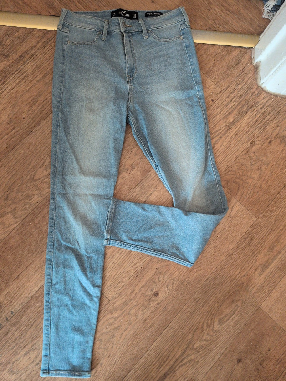 Hollister 29x26 High Rise Jeans Legging