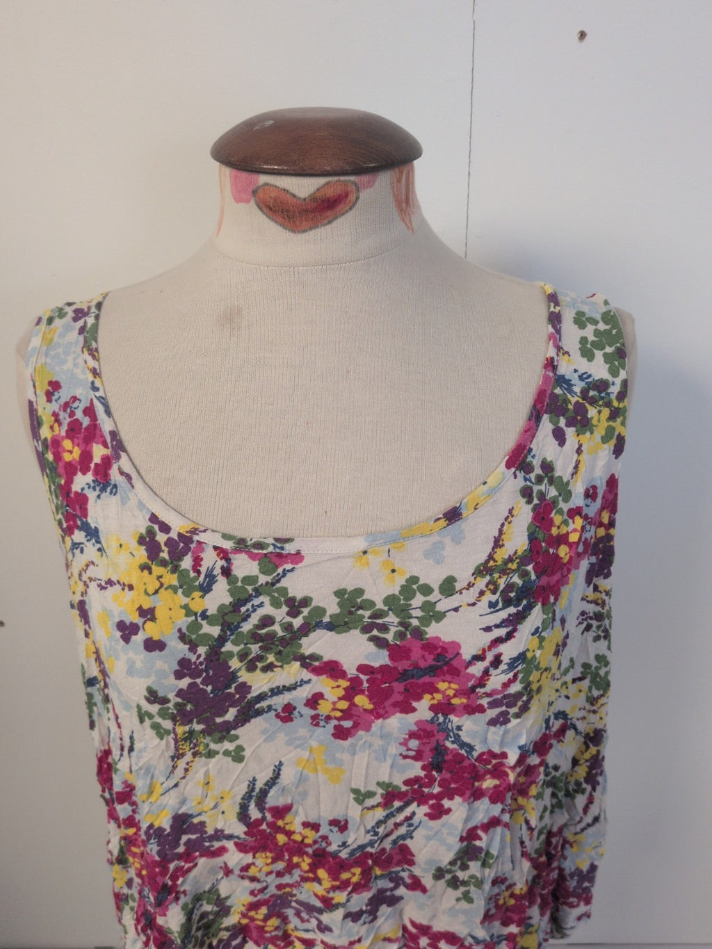 Ladies Tu Size 20 Multicoloured Floral Sleeveless Swing Vest T-shirt
