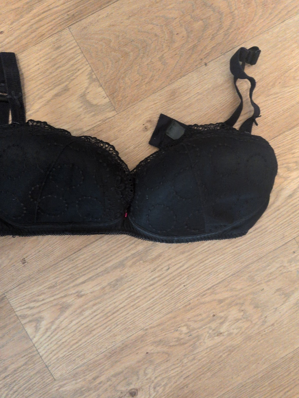 Limited 36G Black Padded No Wires Bra