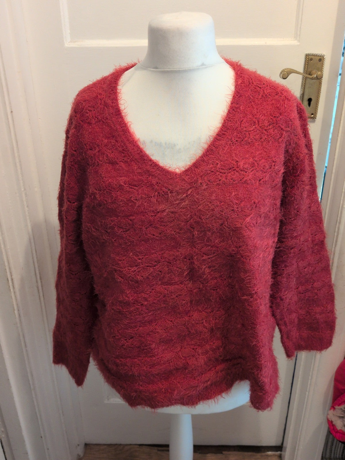 Ladies Damart Size 22/24 Red Fluffy Long Sleeve Pullover Jumper