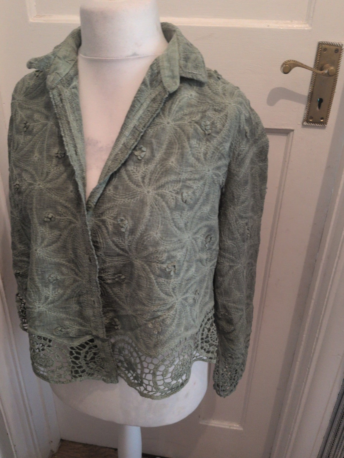 Ladies Apricot Long Sleeved Blouse Size M/l Sage Green