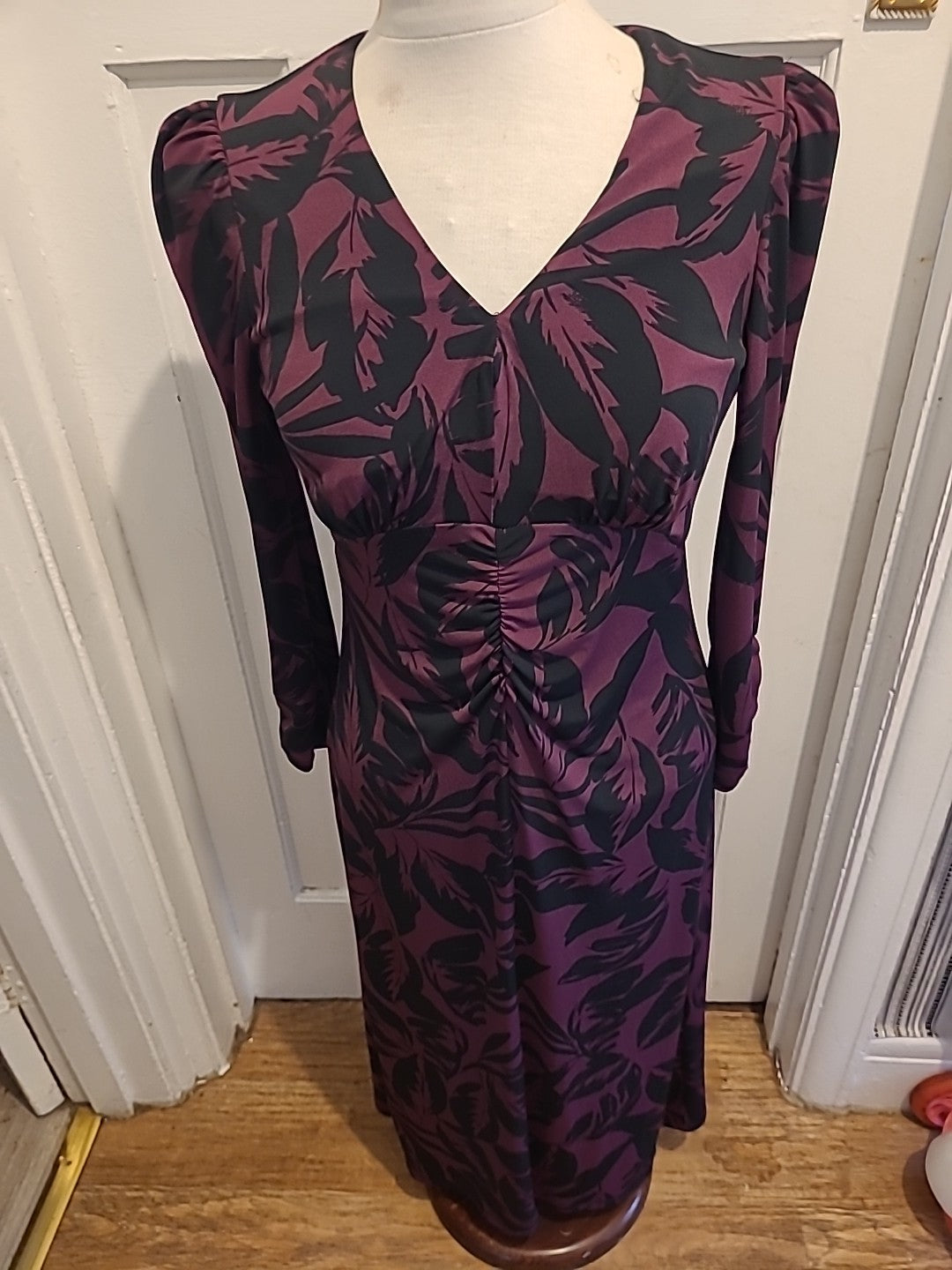 Ladies Roman Size 10 Deep Purple And Black Long Sleeved Dress