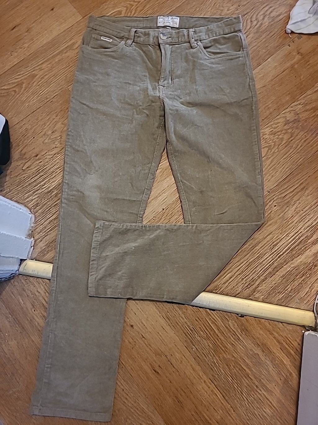 Mens Racing Green Size 34R Beige Coderoy Jeans/Trousers