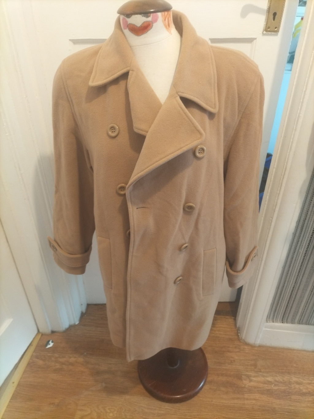 Ladies Paul Seperates Size 10 Beige Long Sleeved Lined Jacket