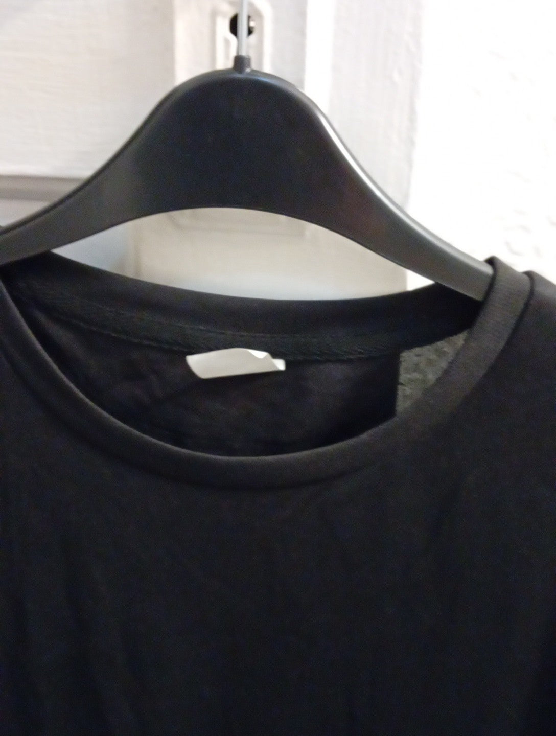 Mens Black T.shirt Airness Size Med