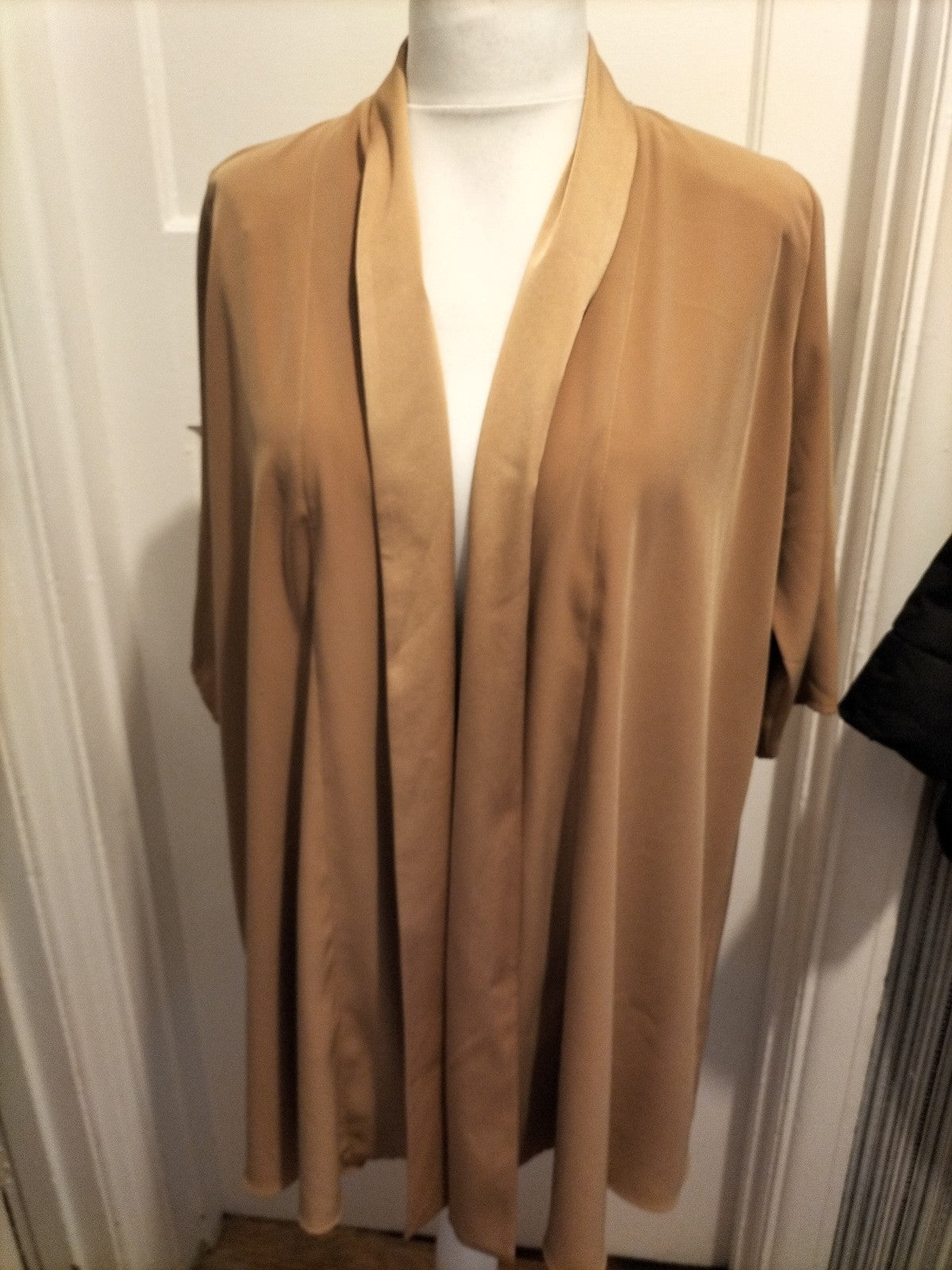 Ladies Carmelle Size 12 Brown Long Length Jacket Padded