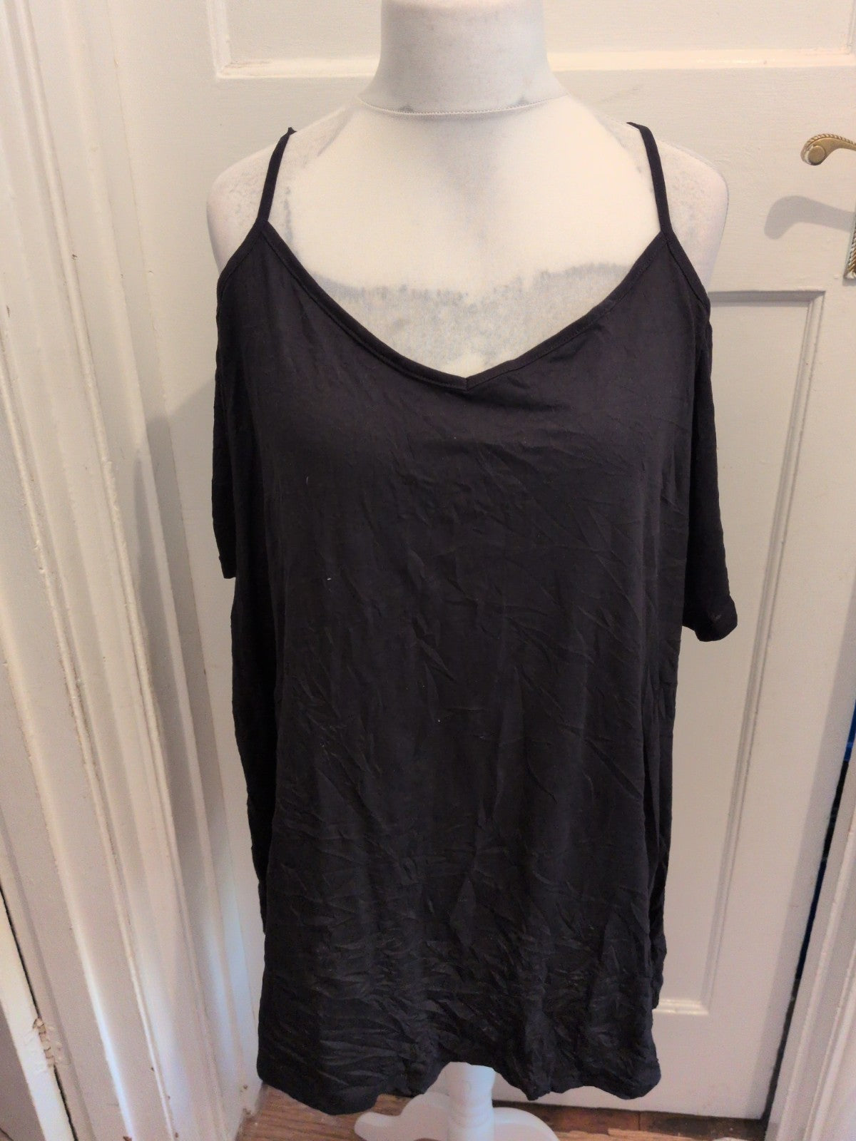 Yours 26/28 Black Sleeveless T-shirt