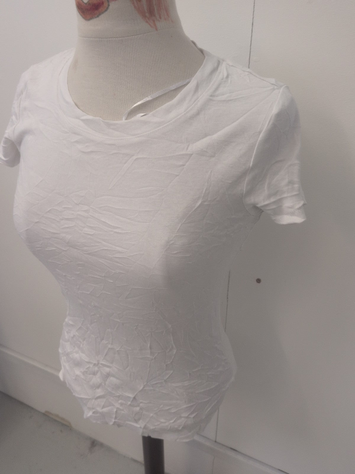 Ladies Tu Size 8 White Short Sleeve T-shirt Plain