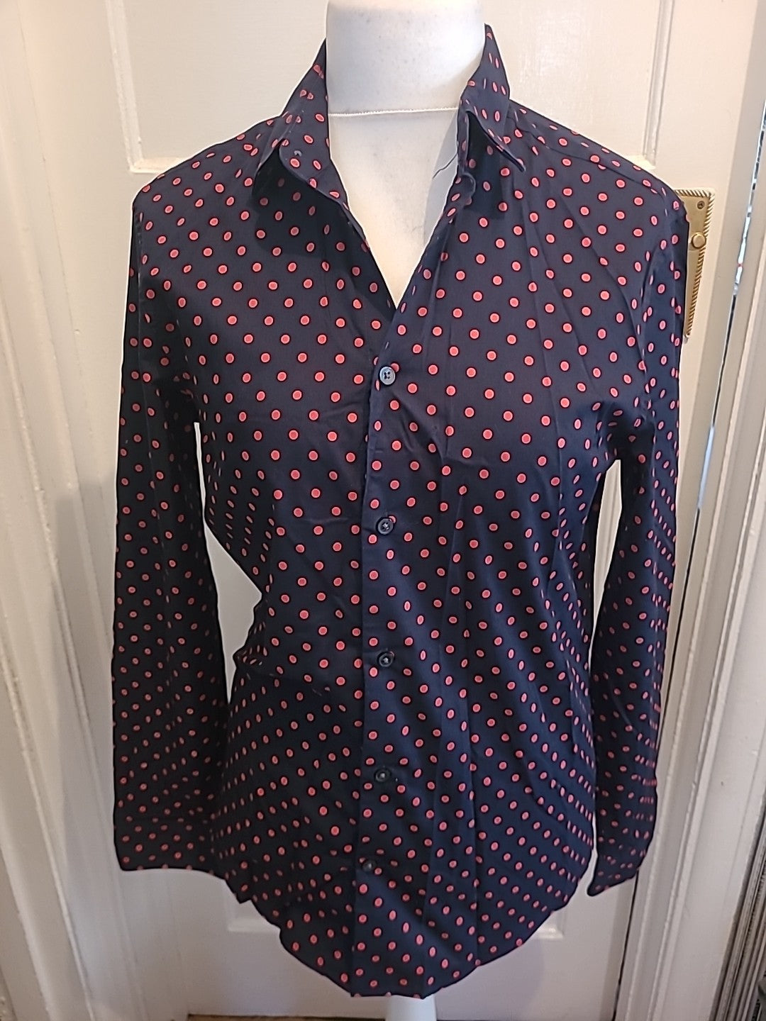 Mens H&M Size Medium Black And Red Spotted Slim Fit Shirt
