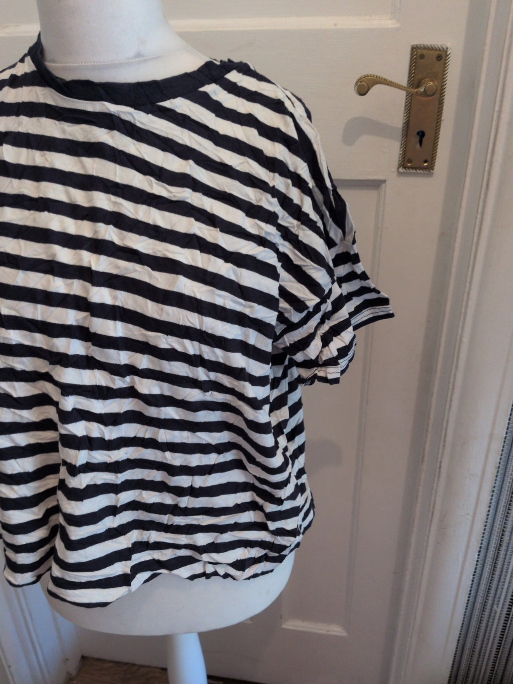 Ladies H&M Large Navy Stripe Tshirt