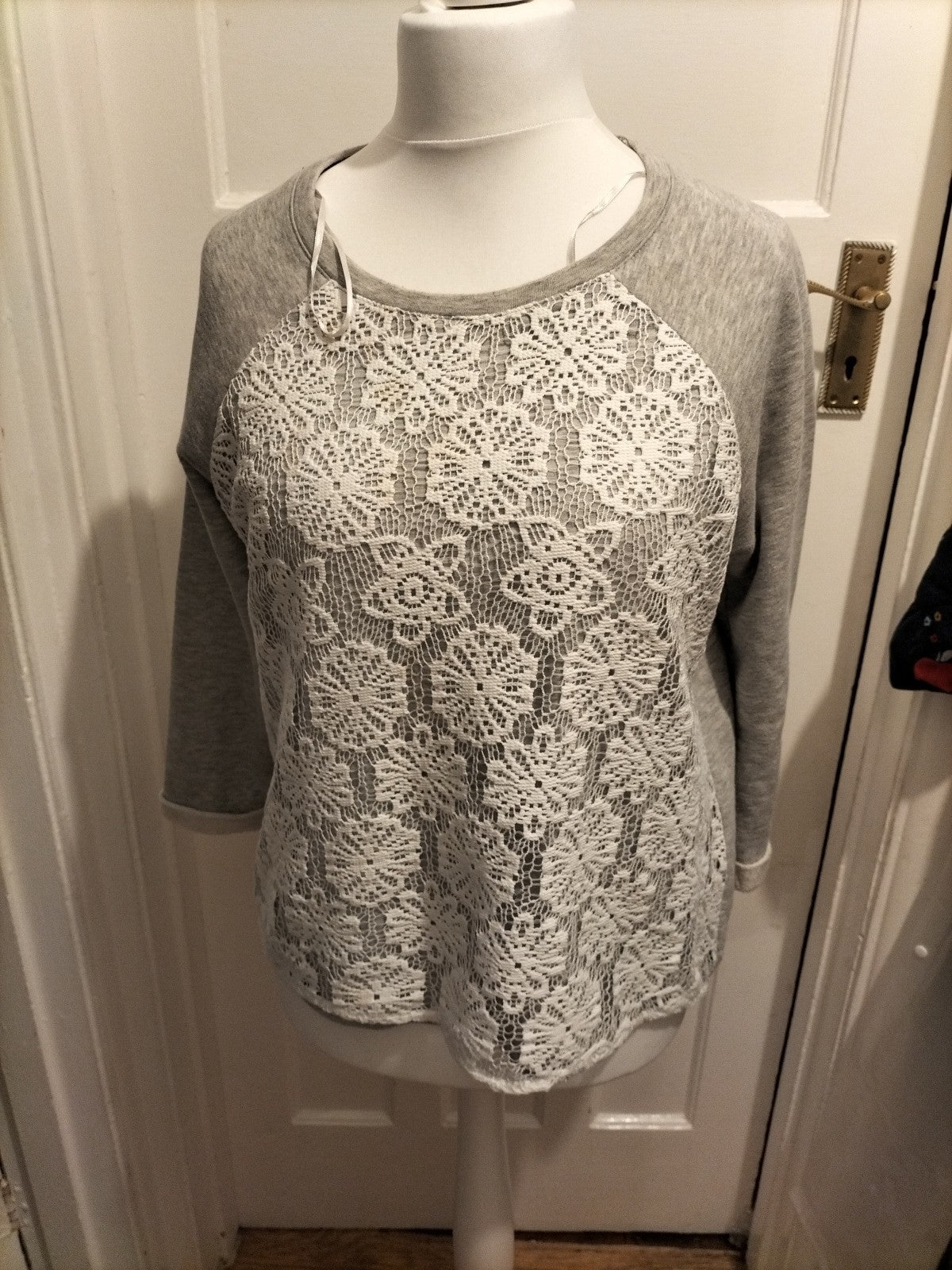 Ladies Peacocks Size Medium Grey With Floral White Lace Jumper