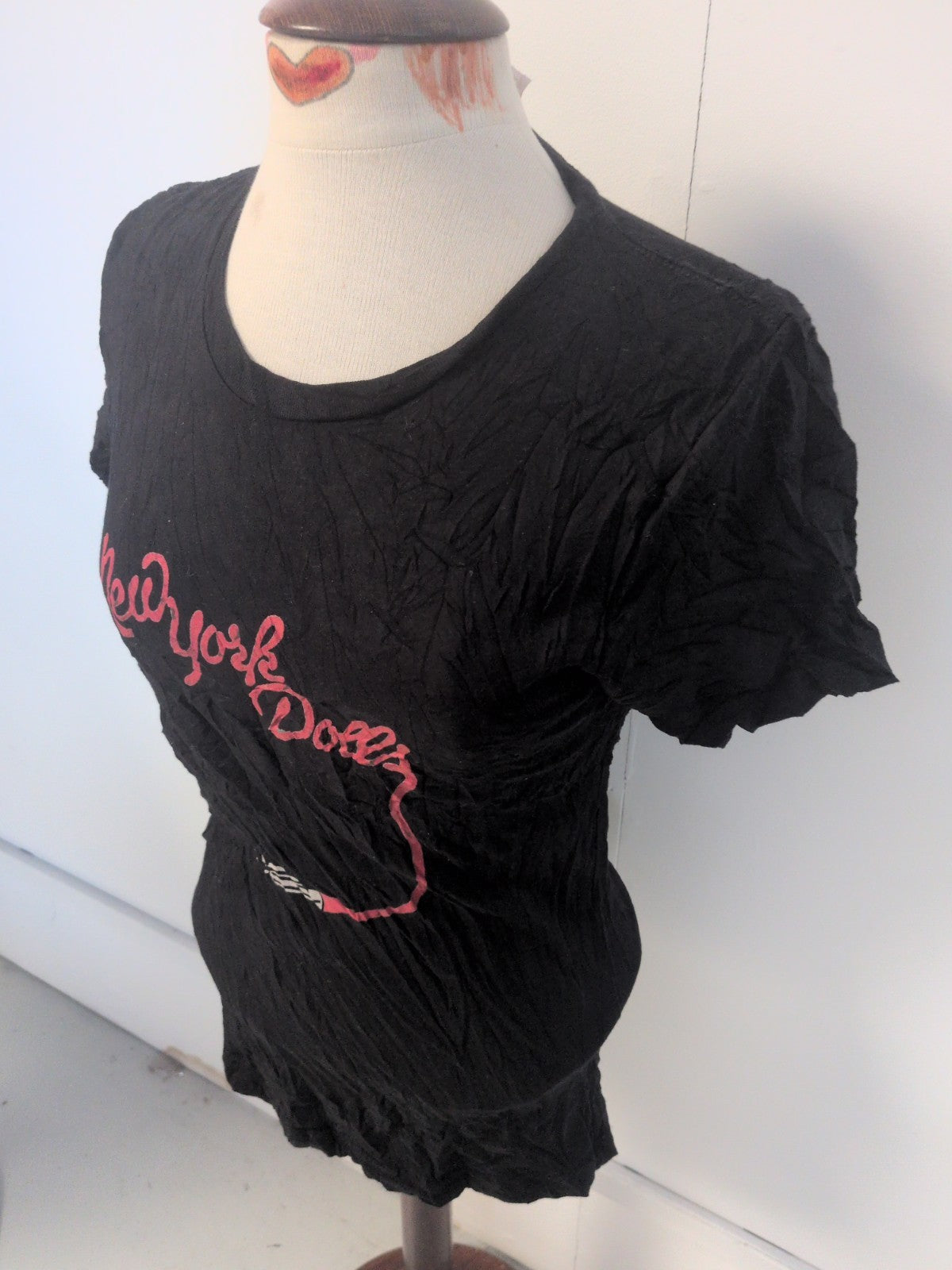 Ladies Size Small New York Dolls Printed T-shirt Short Sleeve