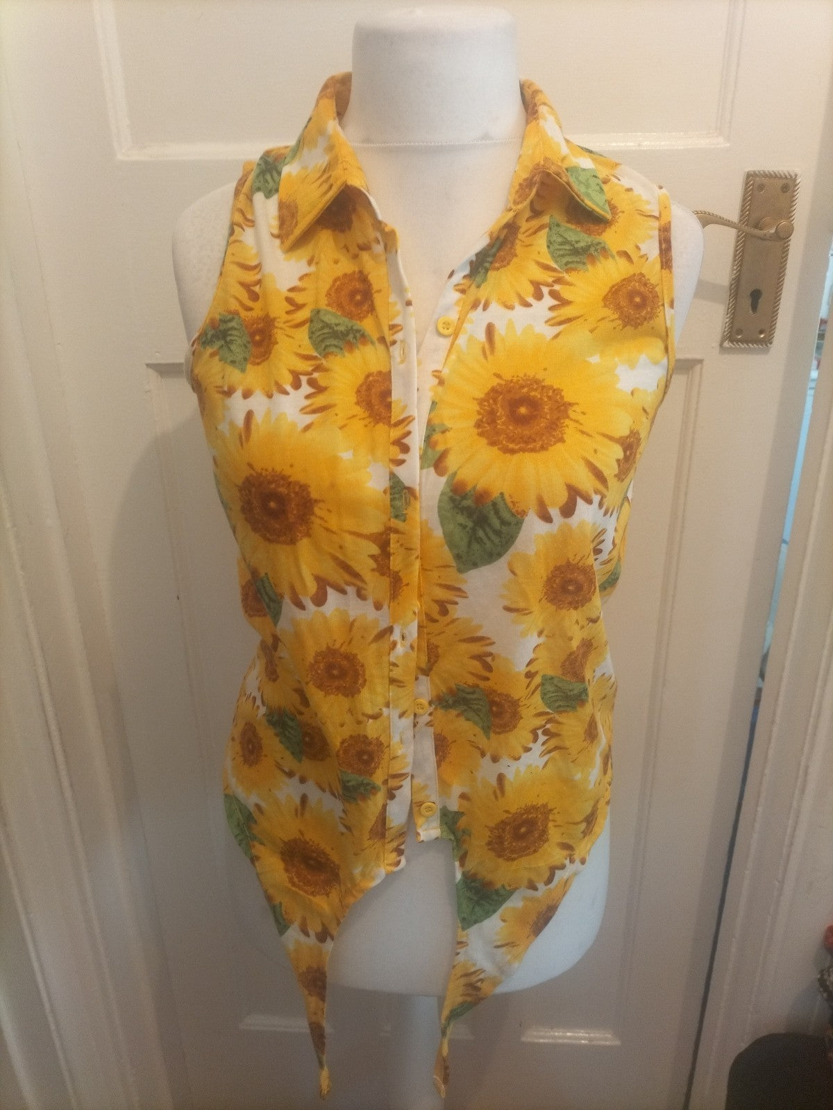 Ladies Primark Size 12 Yellow/Brown Floral Collared Sleeveless Blouse
