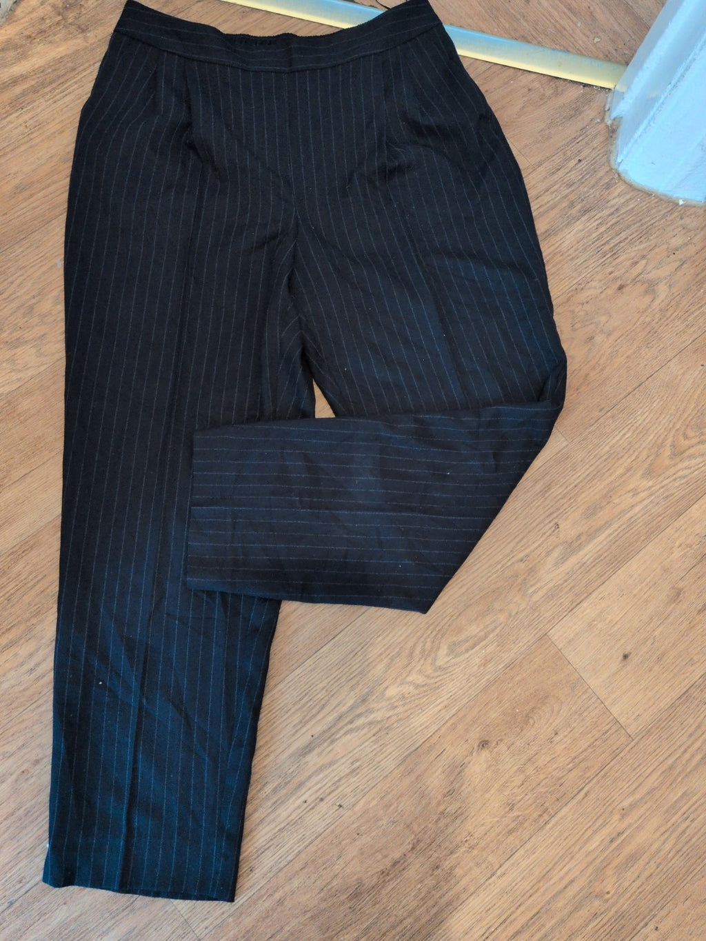 Ladies George Size 14 Black Pinstripe Imitation Fly Trousers