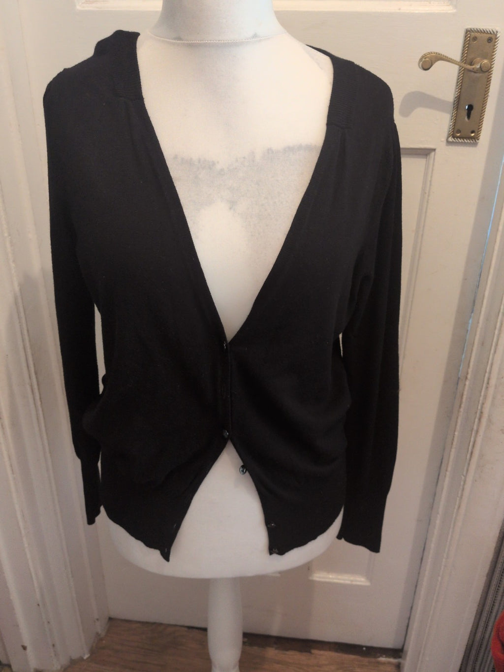 Ladies Size Large Black Buttoned V Neck Long Sleeve Cardigan