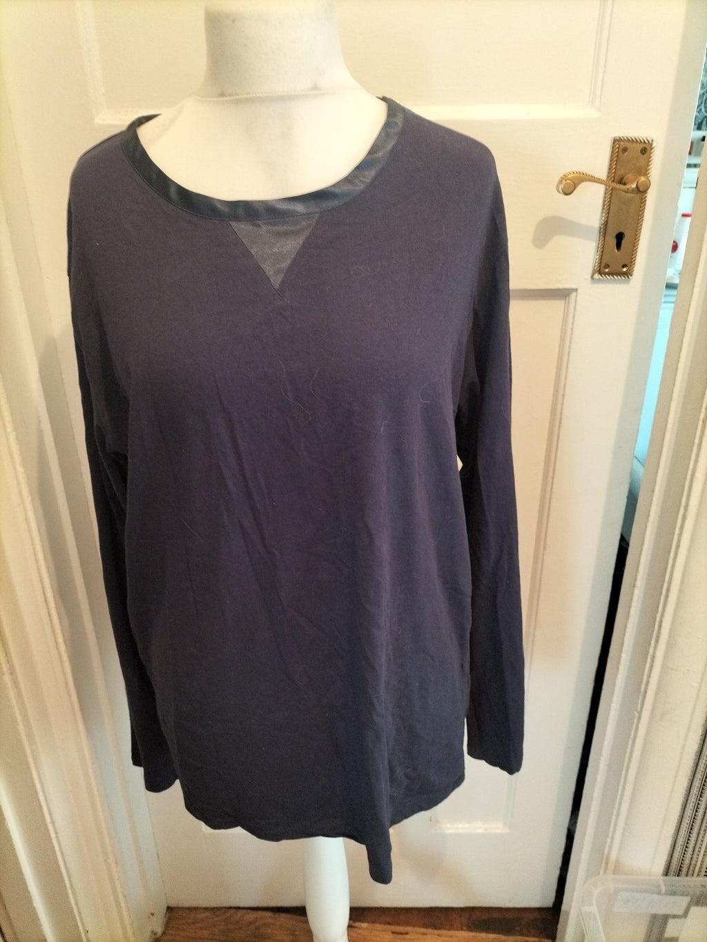 Mwns Temperly Size L Navy Long Sleeved Pyjama Top