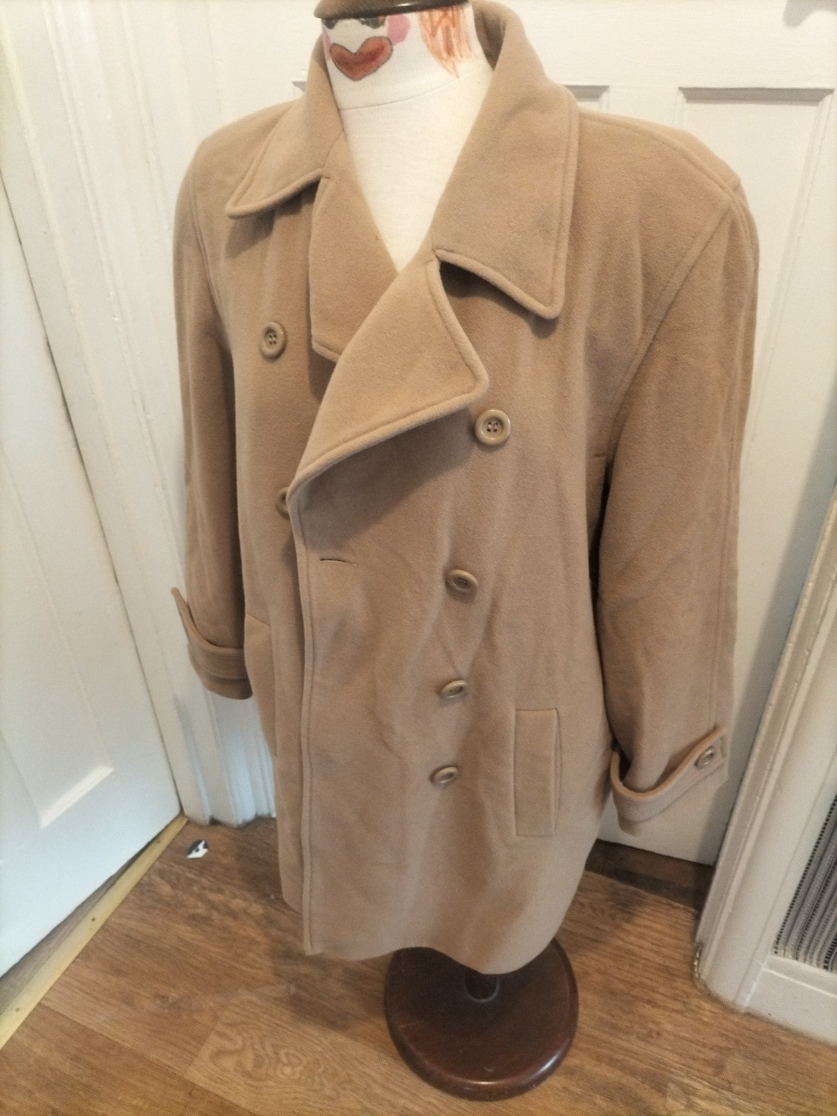 Ladies Paul Seperates Size 10 Beige Long Sleeved Lined Jacket
