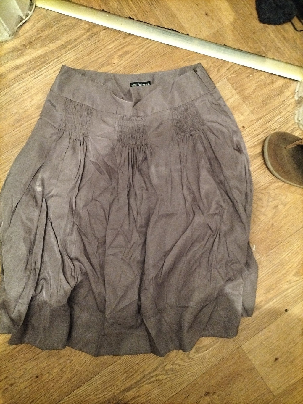Ladies Autograph Size 12 Neutral Flare Skirt