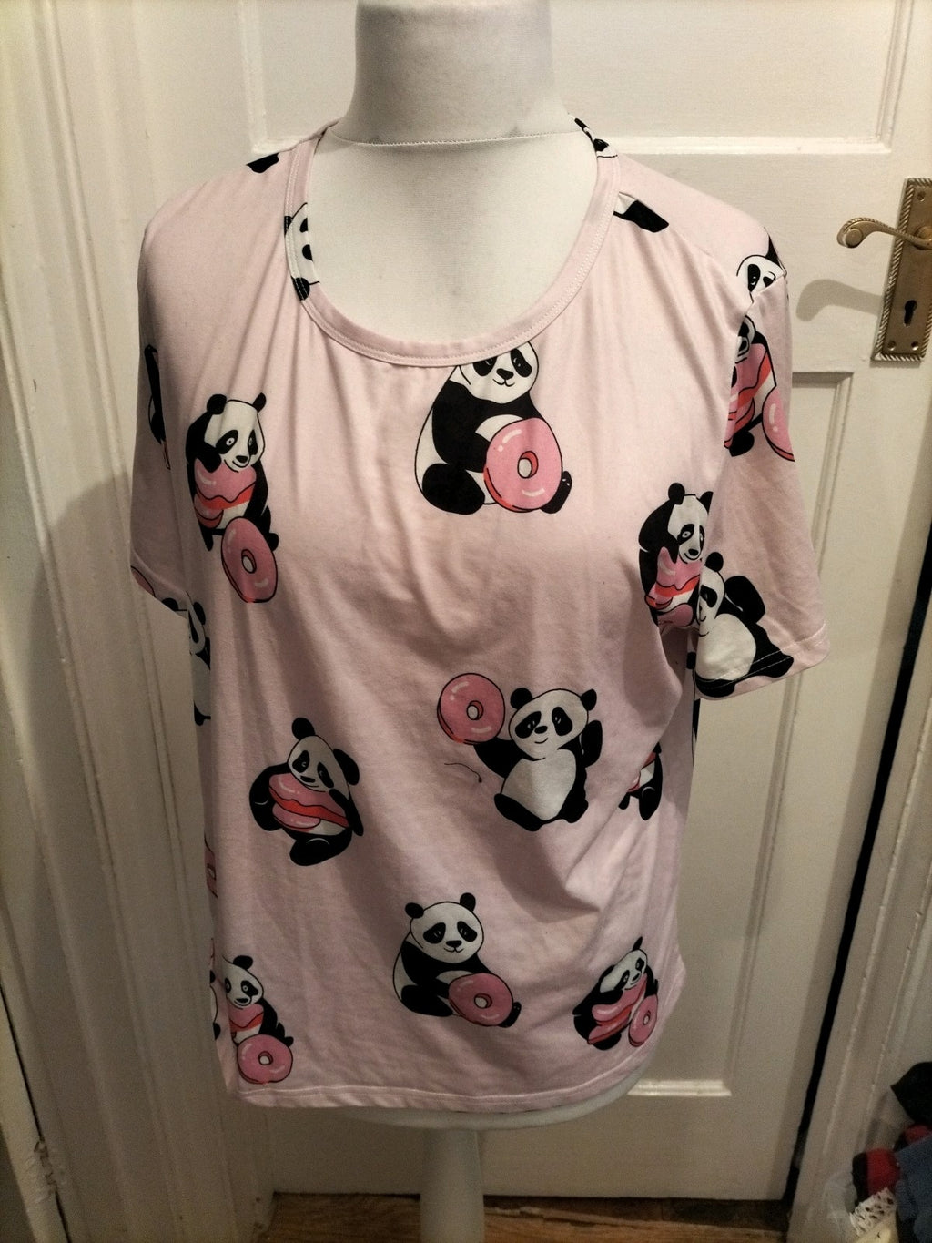 Ladies Size XL Pale Pink Panda Short Sleeved Pyjama Top