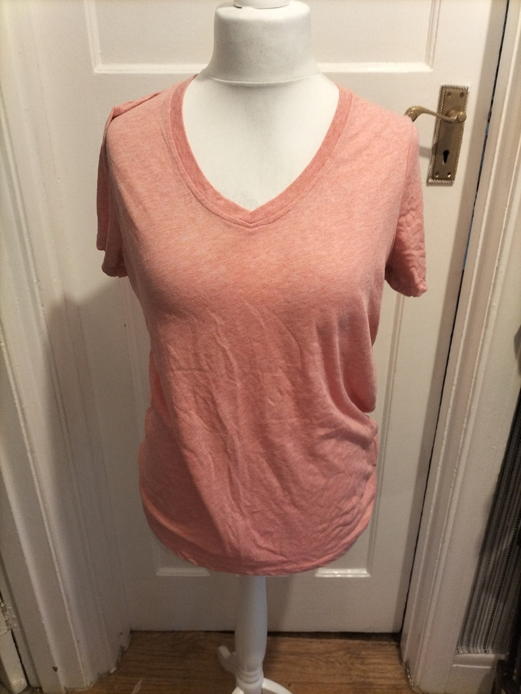 Mens Nike Dri Fit Size Large Peach Short Sleeved Tshirt Loose Fit