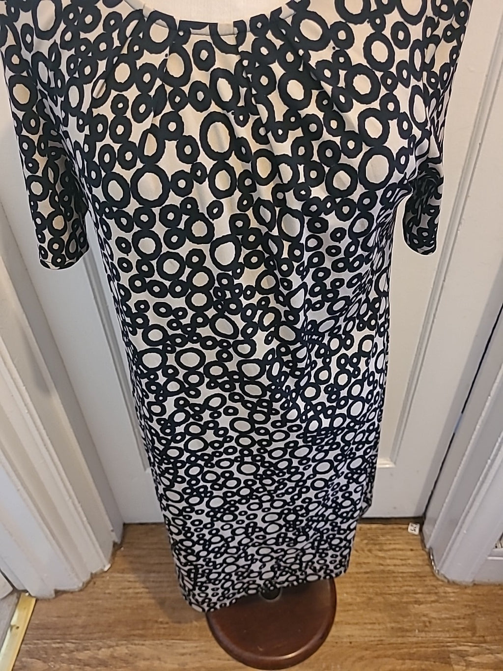 Ladies M+S Size 14 Light Brown Black Circle Design Short Sleeved Dress
