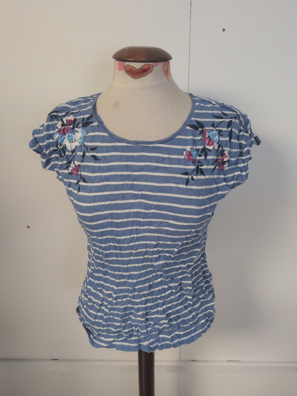 Ladies Bonmarche Size 10 Blue Stripe With Flower Short Sleeve T-shirt
