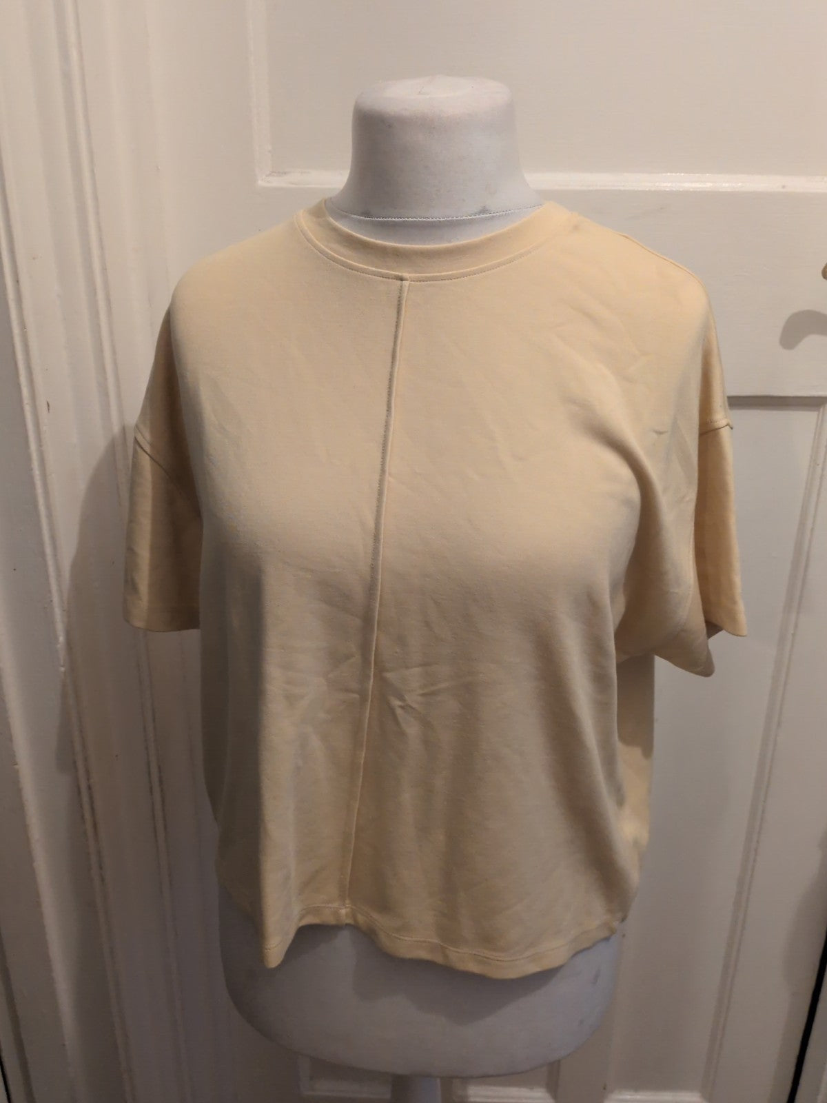 Tu Woman 14 Pale Yellow Short Sleeve T-shirt