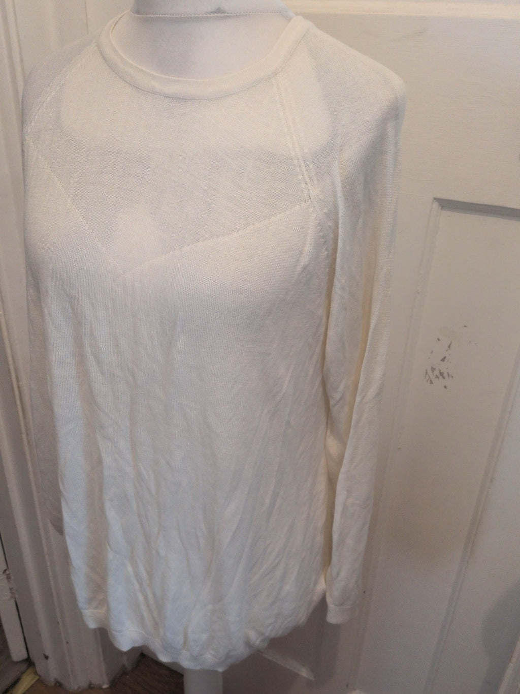 Definitions 20 Winter White Long Sleeve Pullover Jumper
