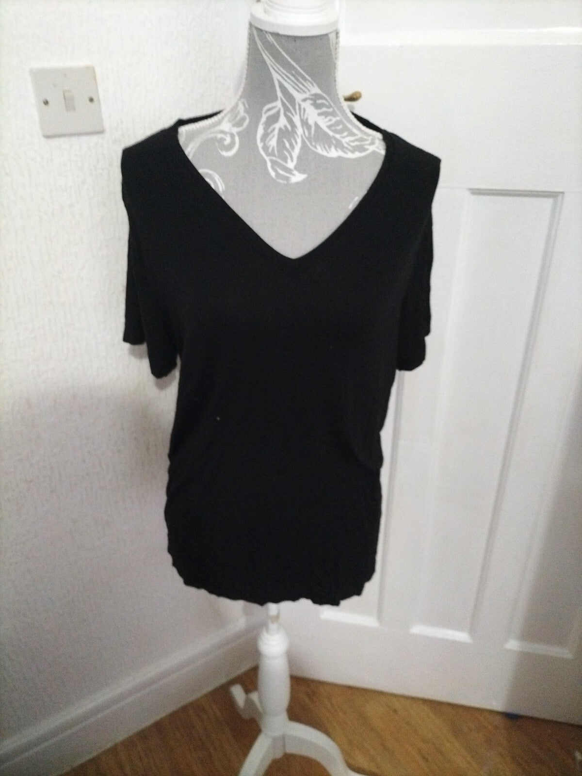 Ladies Papaya Size 12 Black Short Sleeved Tee