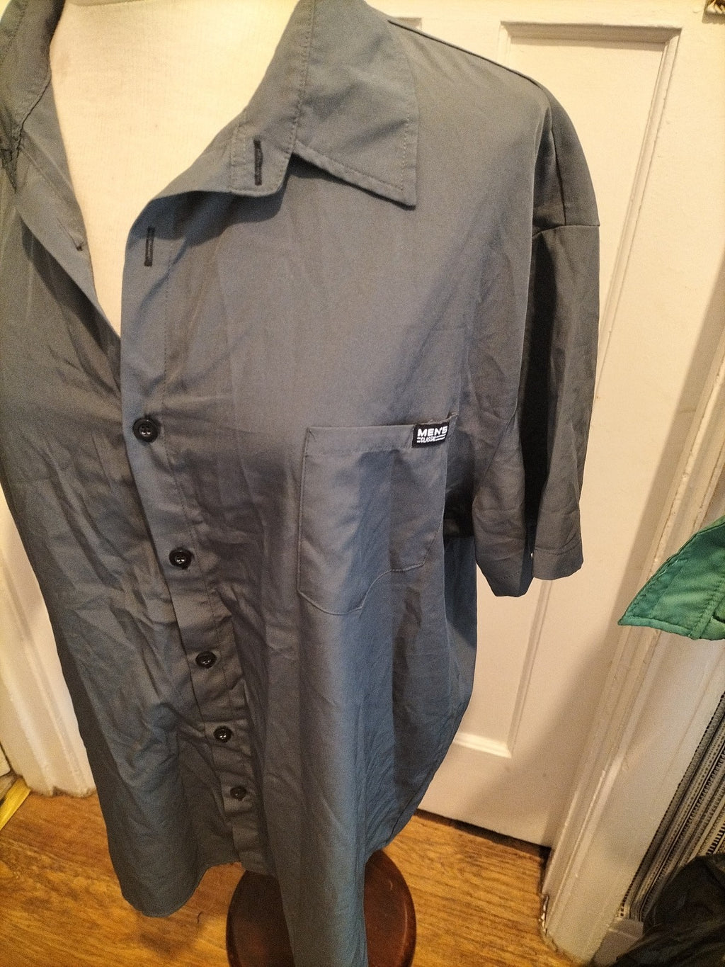 Mens Size 2XL Grey Short Sleeved Shirt