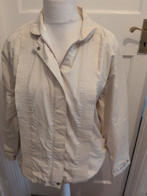 14 White Full Zip Long Sleeve Jacket
