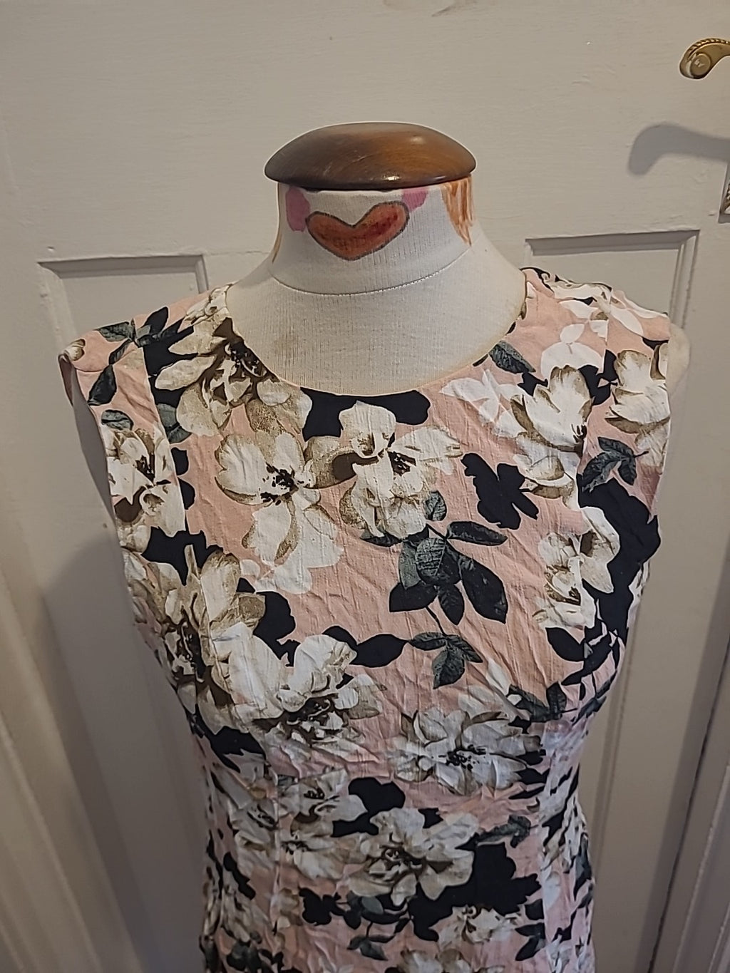 Ladies Dorothy Perkins Size 10 Black Pink Floral Sleeveless Dress