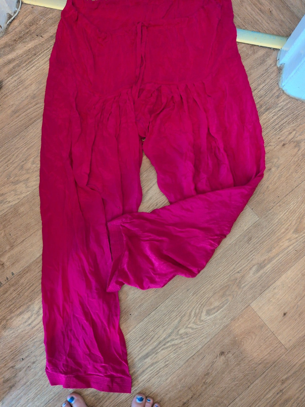 M/L Cerise Elastic Waist Trousers Lightweight