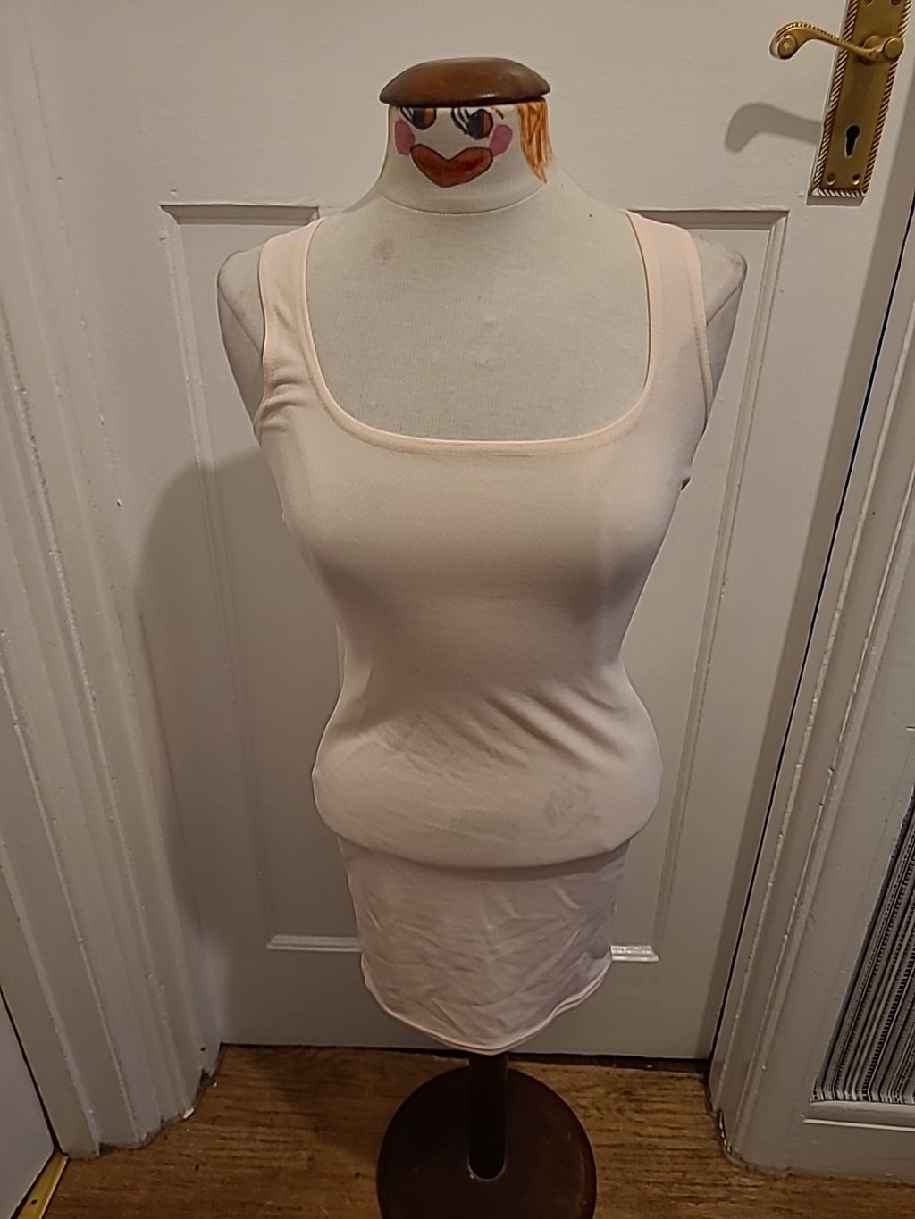 Brand New Boohoo Size 8 Blush Square Neck Bodycon Mini Dress