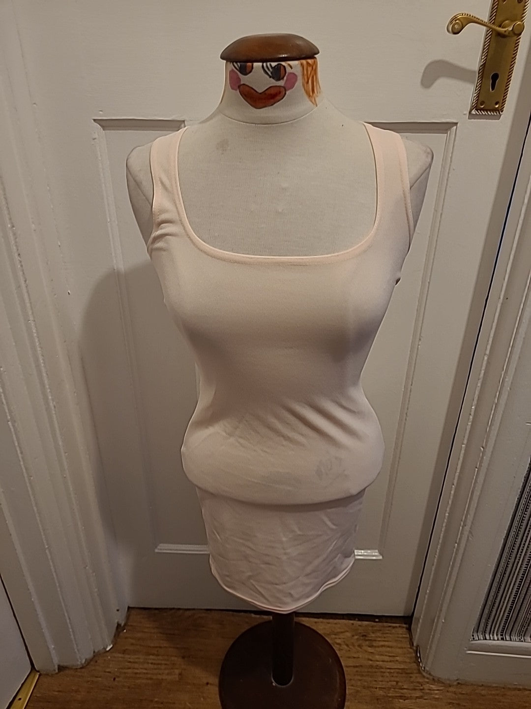 Brand New Boohoo Size 8 Blush Square Neck Bodycon Mini Dress