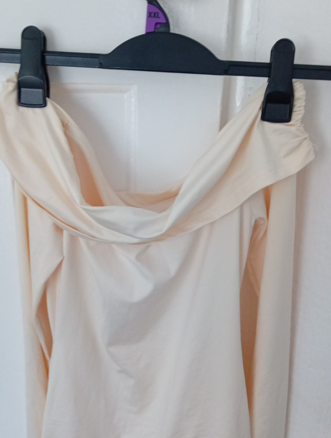 Ladies Brand New Musera Cream Top Size 12 Off The Shoulders Long Sleeved