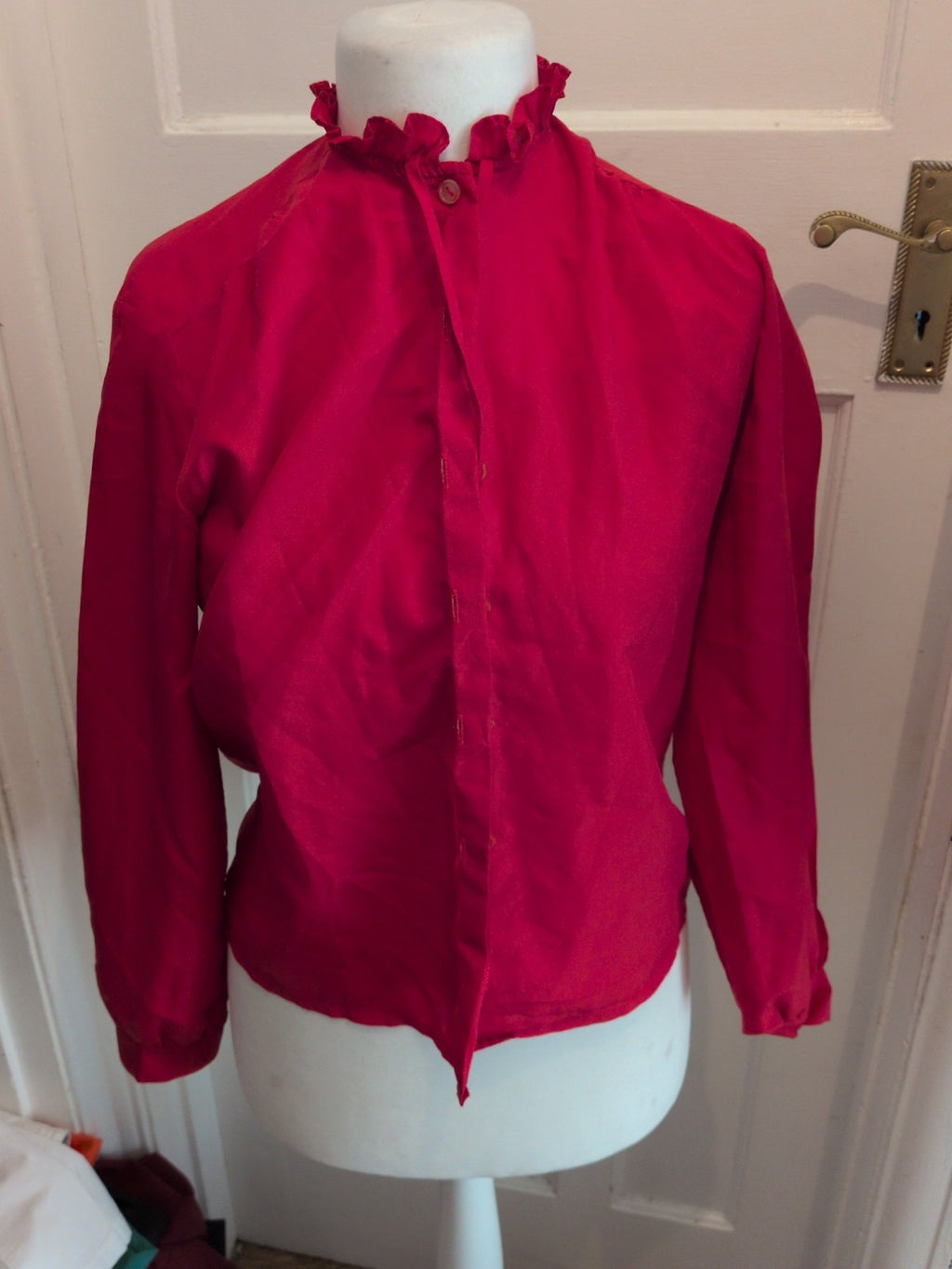 XL Red Long Sleeve Buttoned Blouse