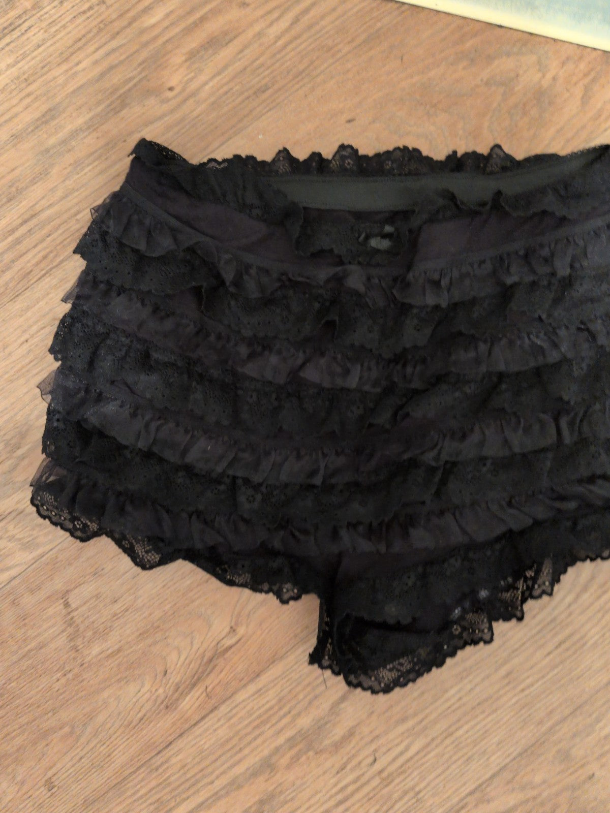 Shein Small Black Fully Frilly Elasticated Shorts