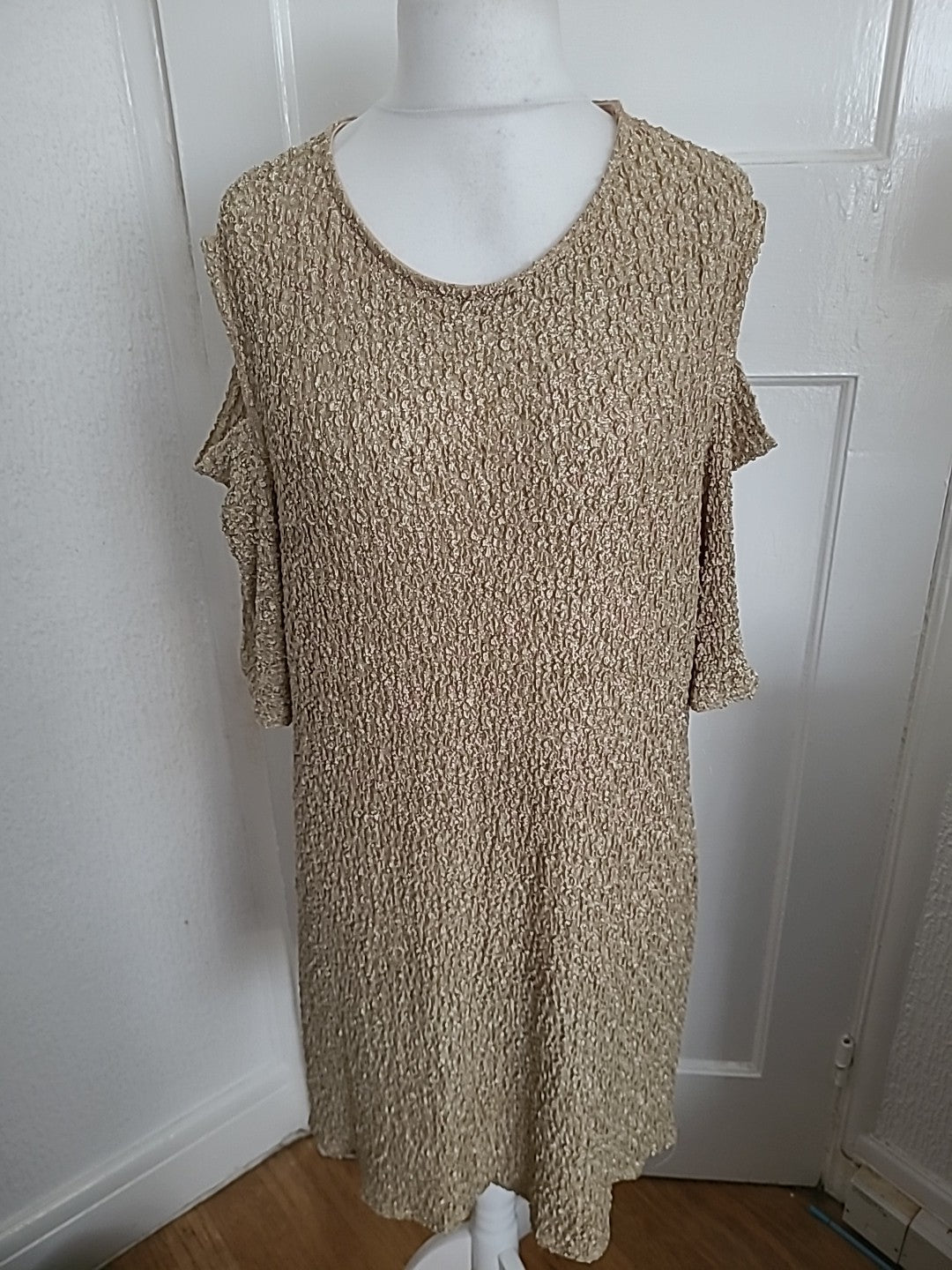 Ladies Soho Size 158/164 Gold Ruffle Short Sleeved Dress