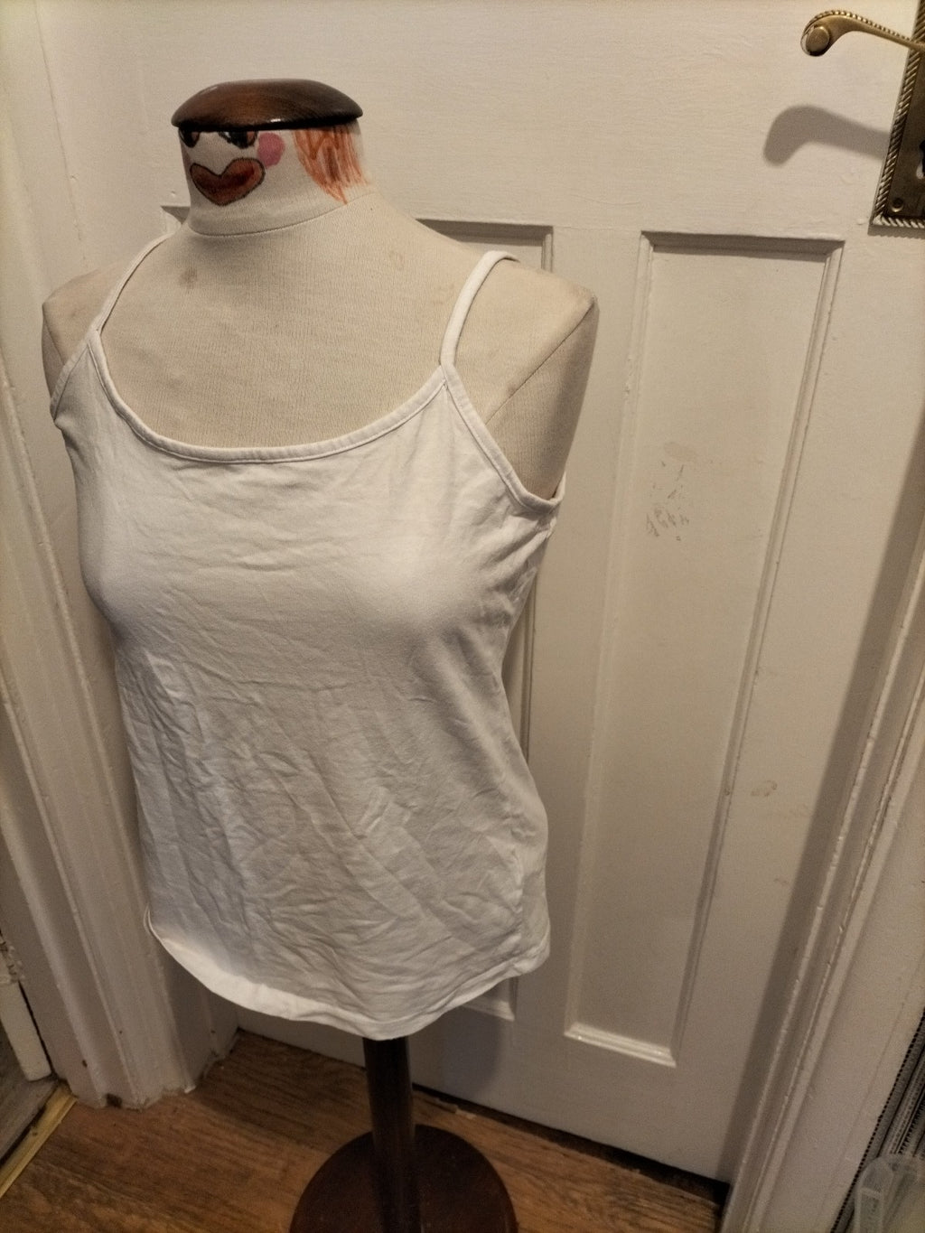 Ladies Beloved Size 2XL White Sleeveless Vest Top