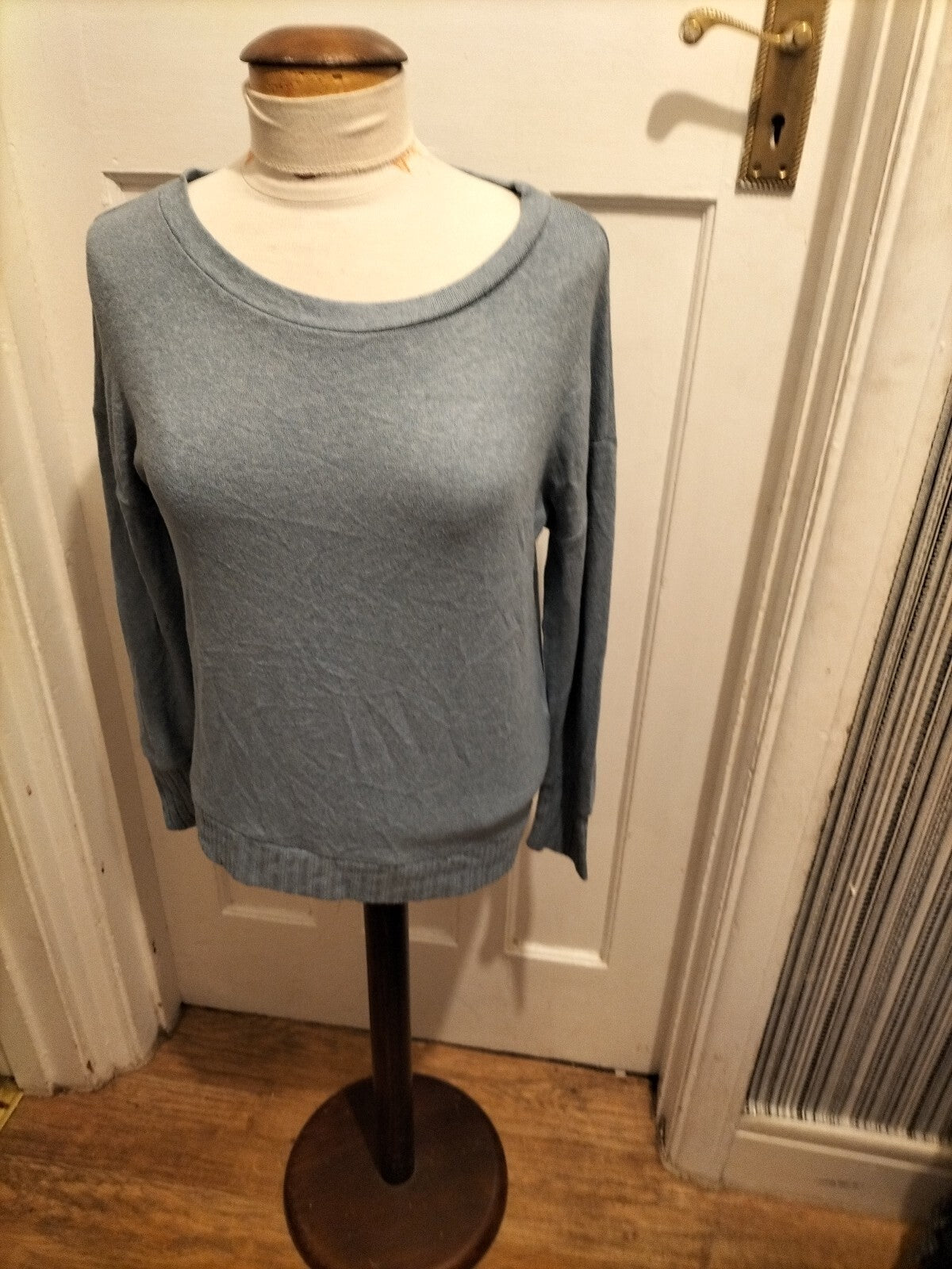 Ladies Lounge Edit Size 8 Blue Long Sleeved Blouse