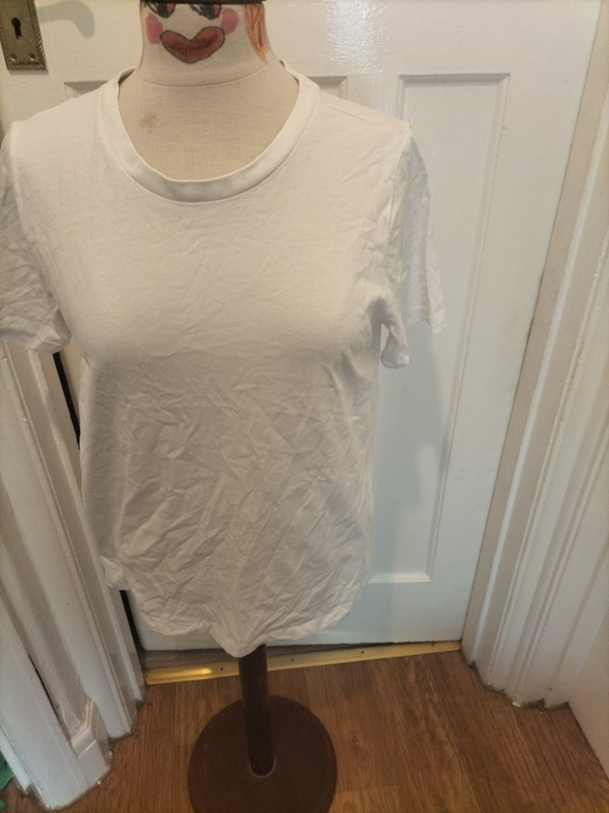 Ladies Primark Size Medium White Regular Fit Short Sleeved Tshirt