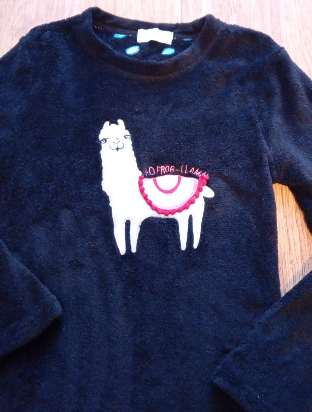 Ladies Love To Lounge Size 4 Black Llama Pyjama Jumper