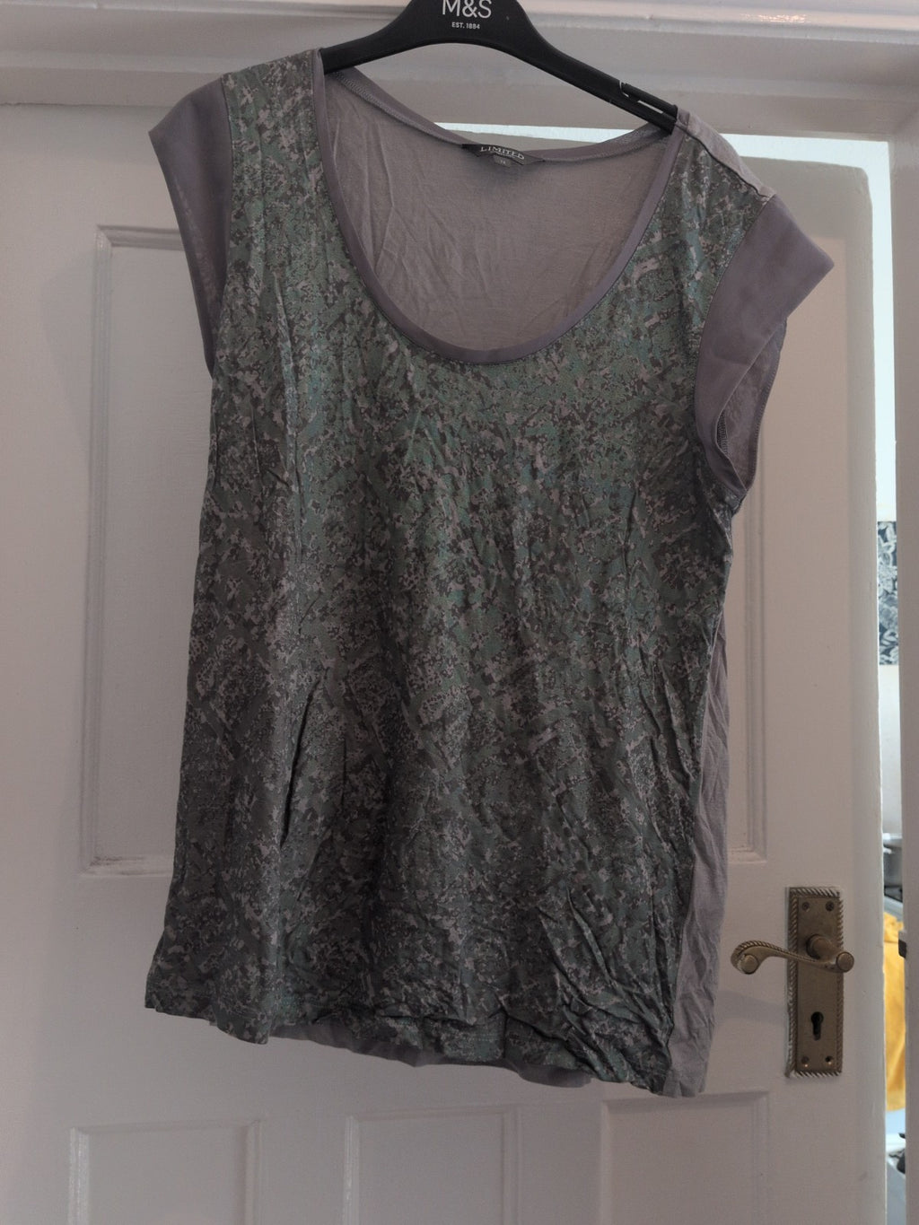 Limited Collection 14 Grey And Green Sleeveless Blouse